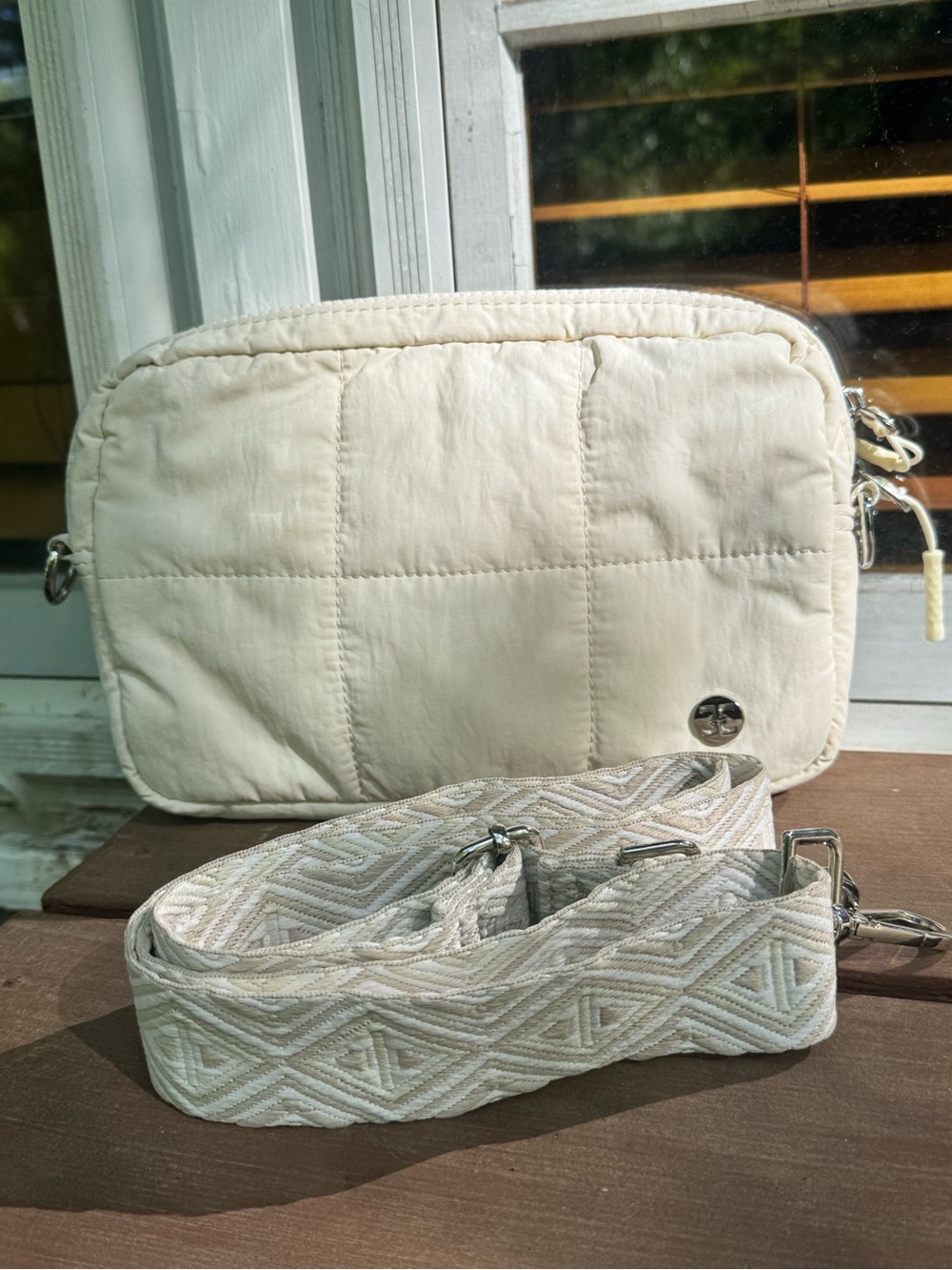Telena Quilted Cream Crossbody w/ Pattern Strap — EUC